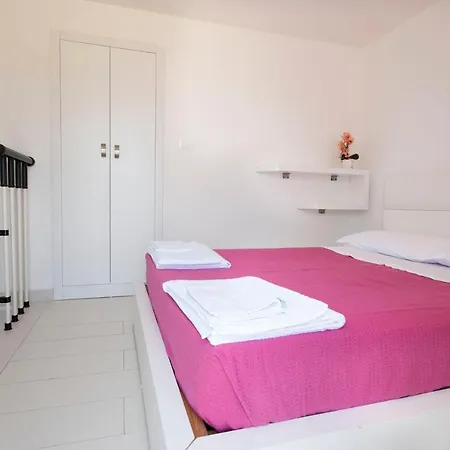 Salento 3* مارينا دي بيسكولوس