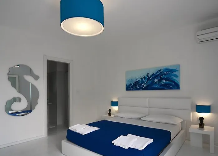 Salento مارينا دي بيسكولوس